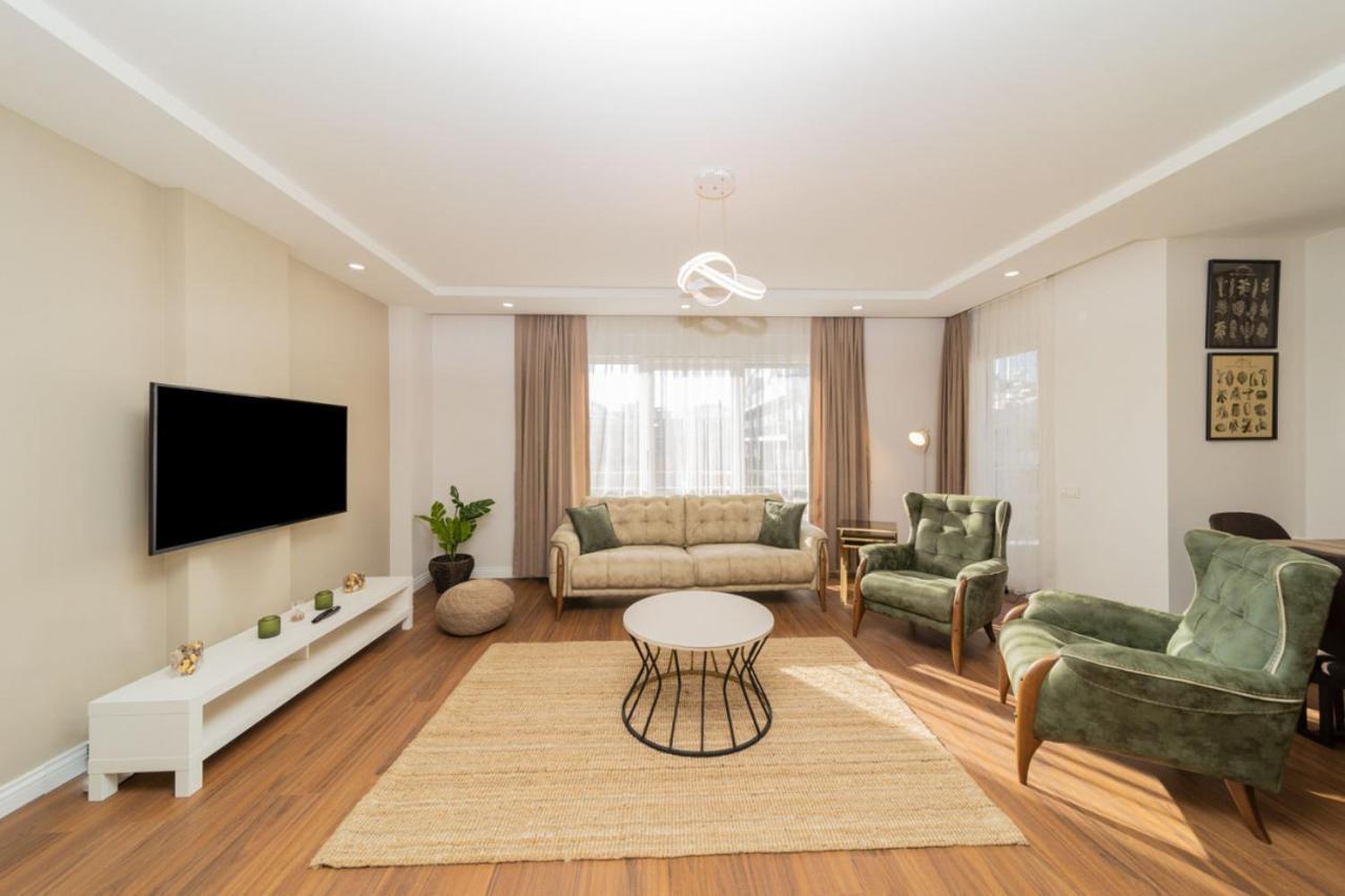 Daire Central Flat With Balcony Near Sea In Muratpasa